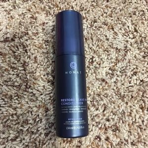 Monat Leave-In Conditioner